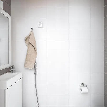 Cozy With Outside Jacuzzi & Sauna Lejlighed Espoo