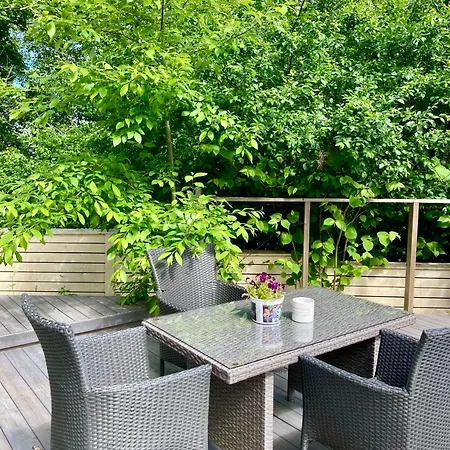 Apartmán Cozy With Outside Jacuzzi & Sauna *