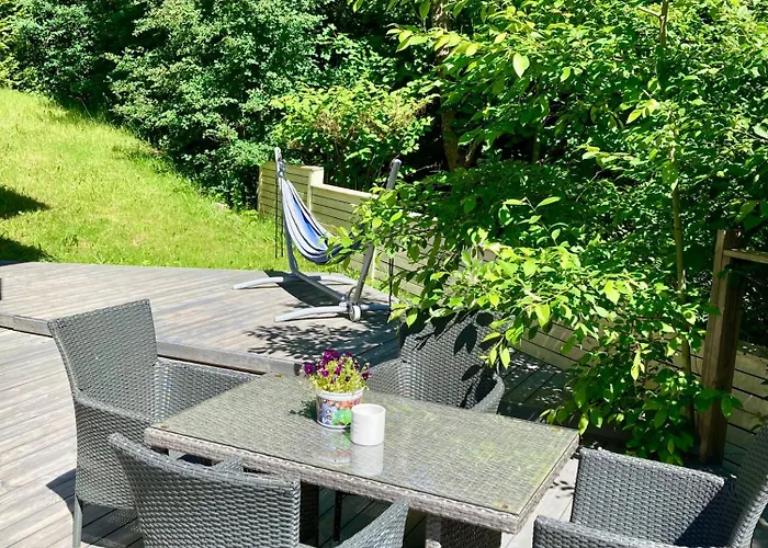 Cozy With Outside Jacuzzi & Sauna * إسبو